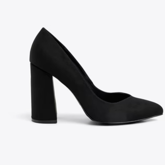 🖤2 Pairs of heels🖤 - Picture 3 of 5